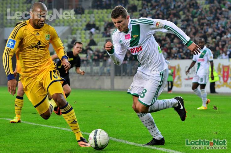 201310130072_20131013_1711189223