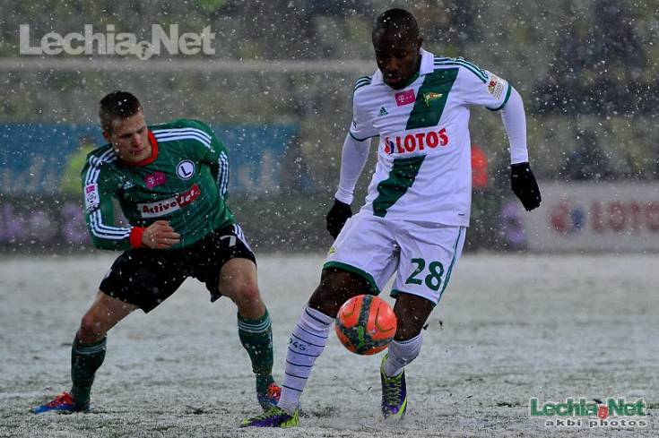 201312080095_20131210_1678704667