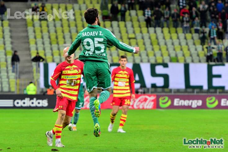 201403250008_20140326_1243057564