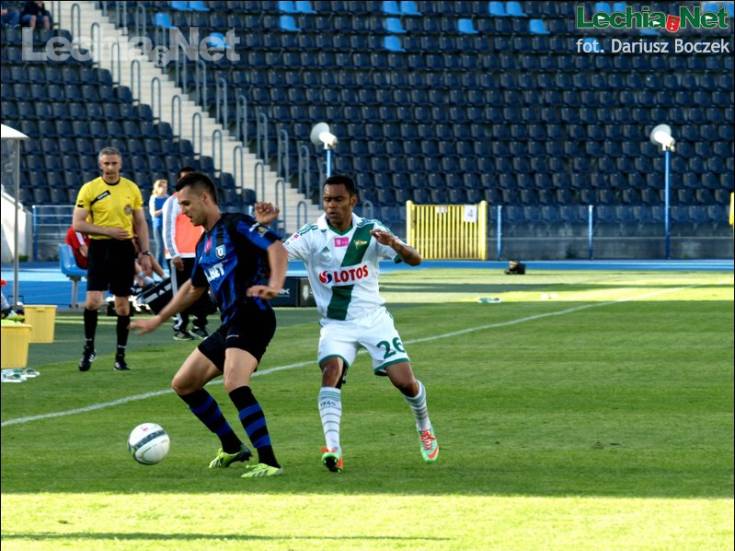 db0085_20140526_1035368492