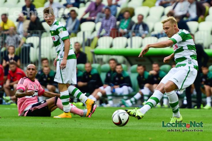 20150729_1727_036_20150730_1901031376