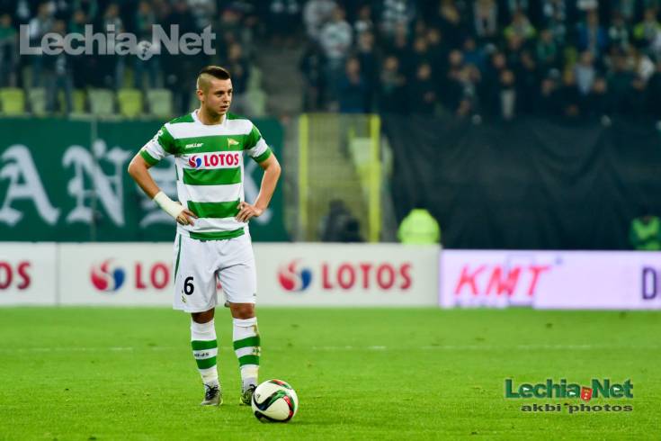 akb_7574_20151017_1004324397