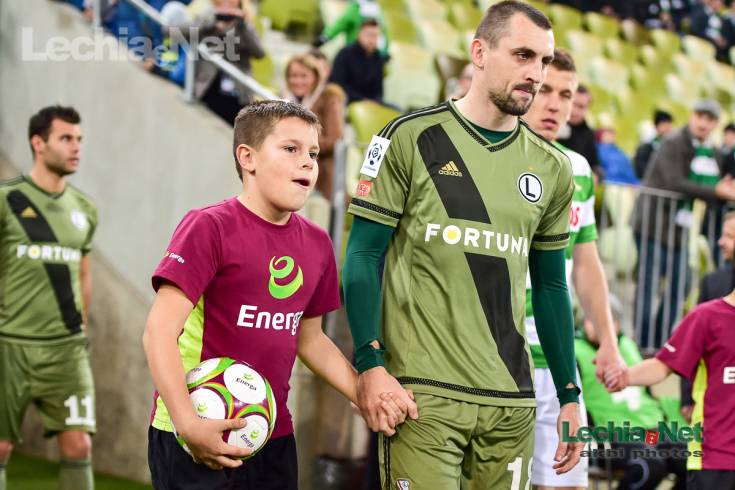 20151031_1856_012_20151031_1771607087