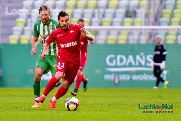 akb_9208_20151112_1932081111