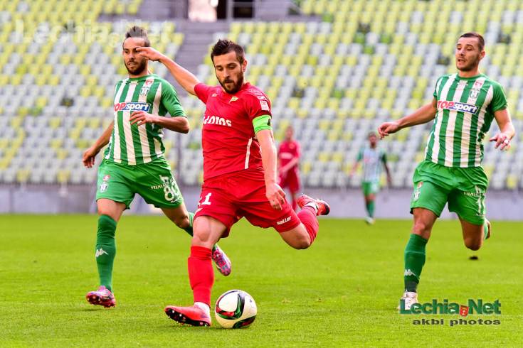 akb_9221_20151112_1631248327