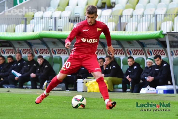 akb_9233_20151112_1289472258