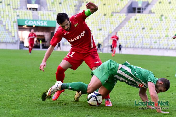 akb_9311_20151112_2016346454