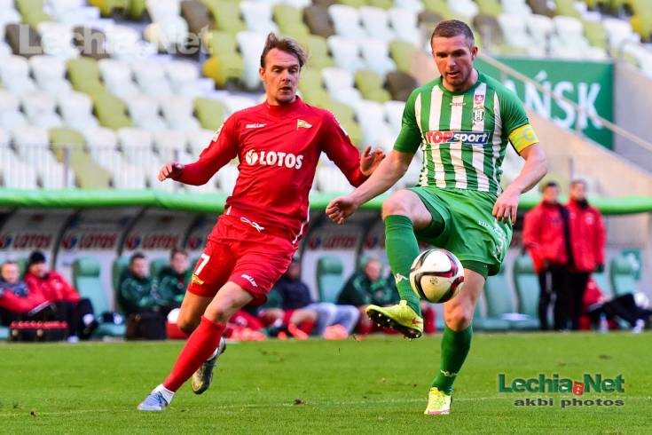 akb_9383_20151112_1573484177