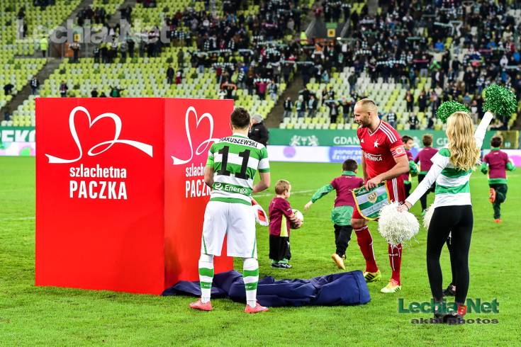 20151212_1857_008_20151213_1274433248