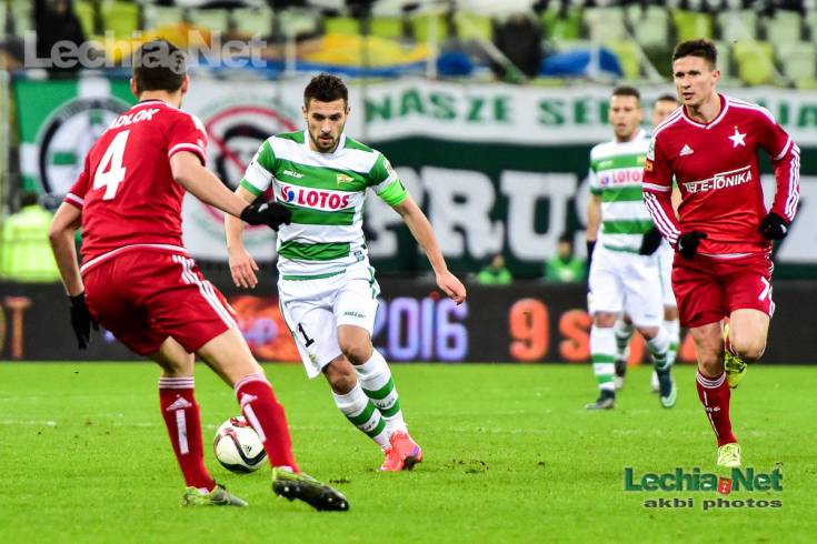 20151212_1913_016_20151213_2069925045