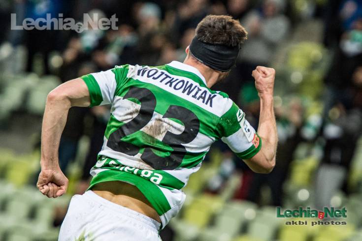 akb_4233_20160420_1962777055