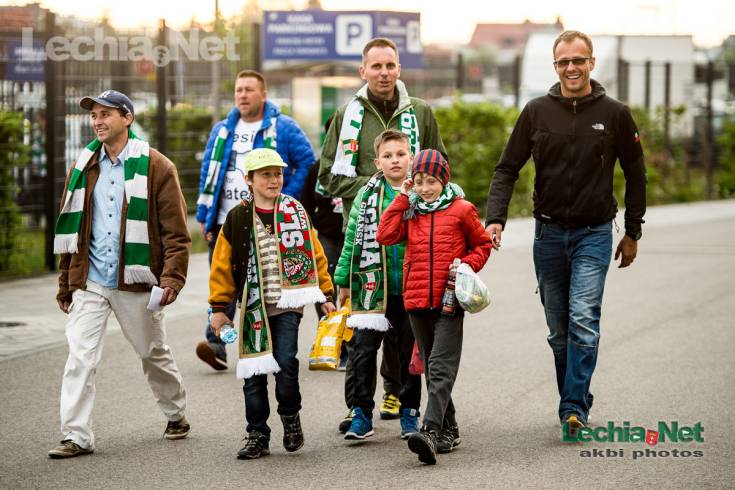 akb_7212_20160512_1962332180