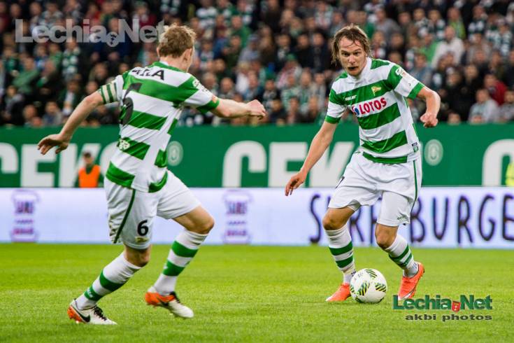 akb_7353_20160512_2055952222