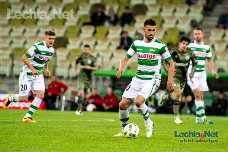 akb_7554_20160512_1621835872