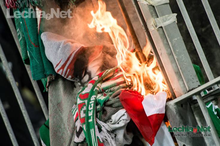 akb_7629_20160512_1309473582