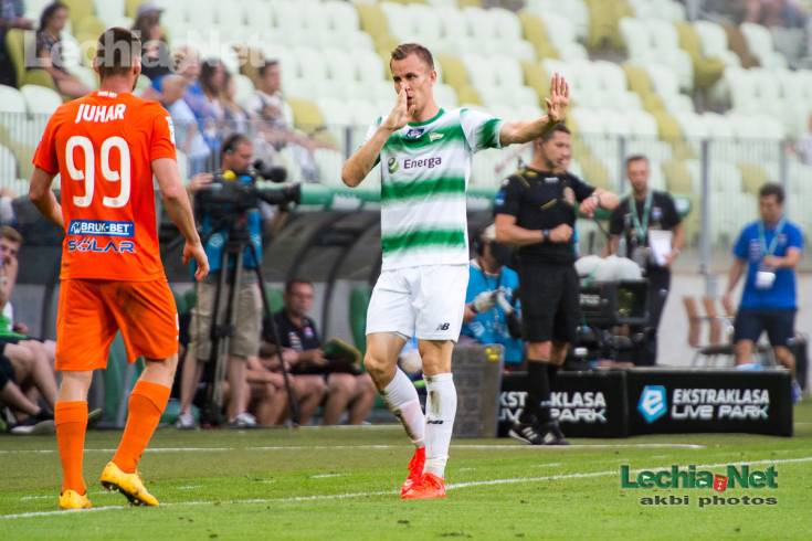 akb_8321_20160829_1273934120