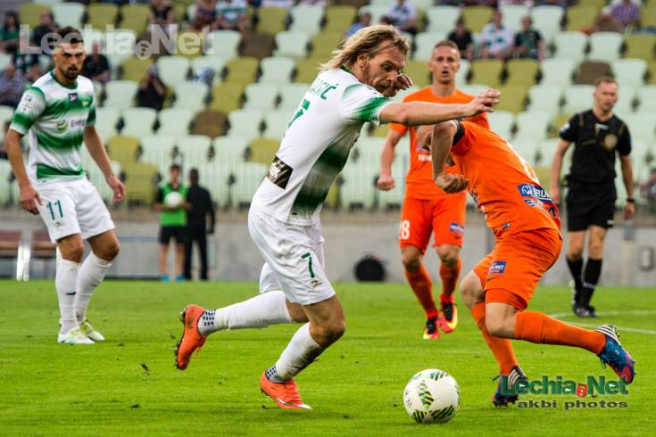 akb_8327_20160829_1515869214