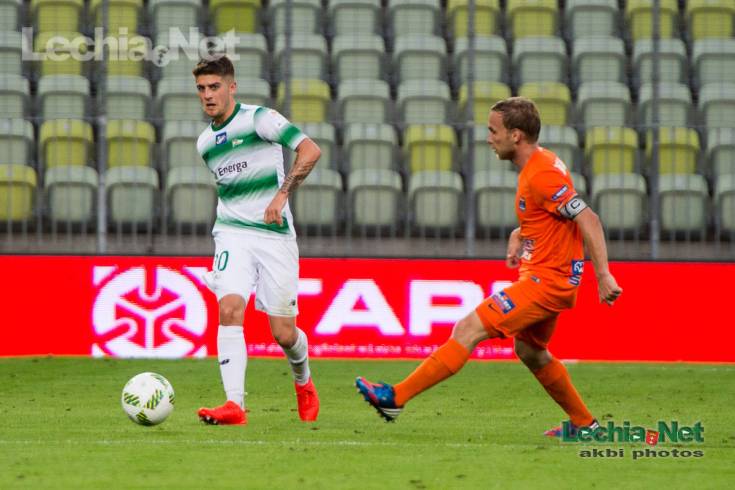 akb_8370_20160829_1435399250