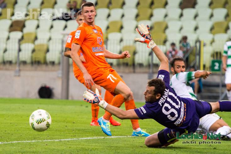 akb_8393_20160829_1866177962