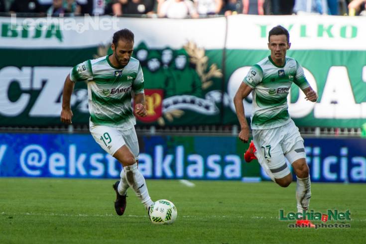 akb_9302_20160918_2048245011