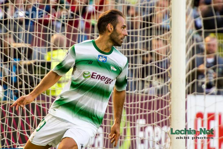 akb_9333_20160918_1069318137