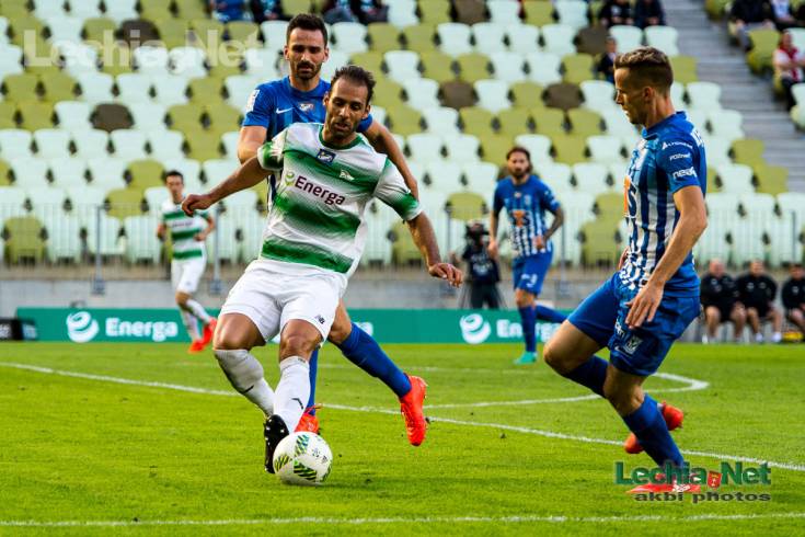 akb_9351_20160918_1918139267