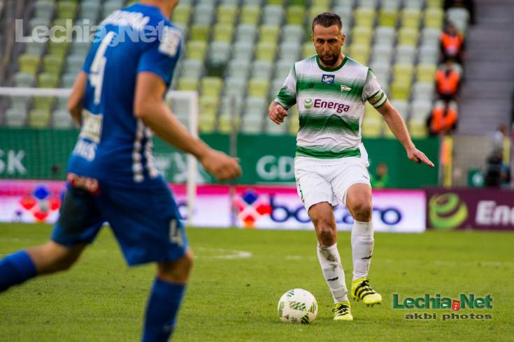 akb_9438_20160918_1254385554