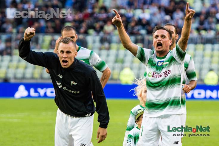 akb_9550_20160918_1716661838