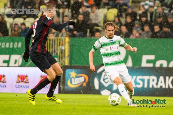 akb_2526_20161106_2098698743