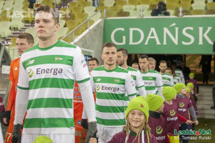 2018-02-27_lechia_-_bbt_nieciecza_25_kol-2536_20180227_1597621017