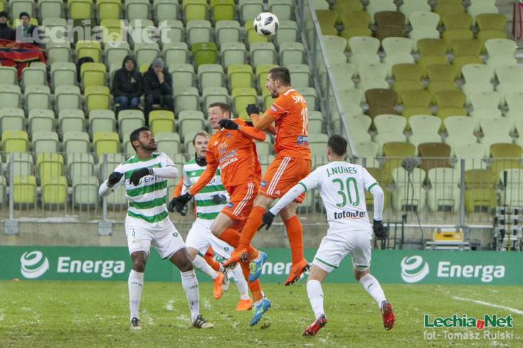2018-02-27_lechia_-_bbt_nieciecza_25_kol-2766_20180227_1576293113