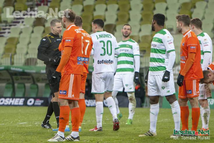 2018-02-27_lechia_-_bbt_nieciecza_25_kol-2974_20180227_1173087984