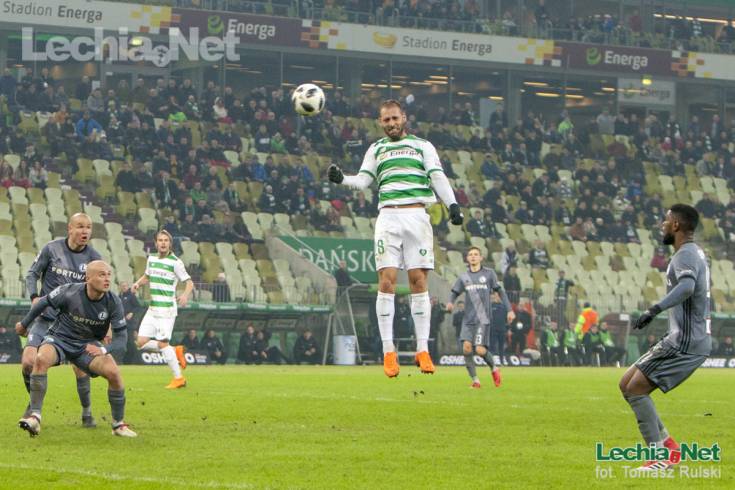 2018-03-11_lechia_-_legia_27_kol-3696_20180311_1264283126