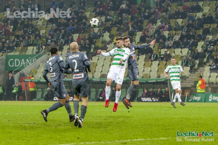 2018-03-11_lechia_-_legia_27_kol-3817_20180311_1475297383