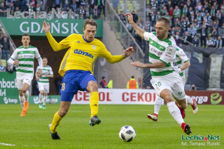 2018-04-07_lechia_-arka_30_kol-4229_20180408_1361318963