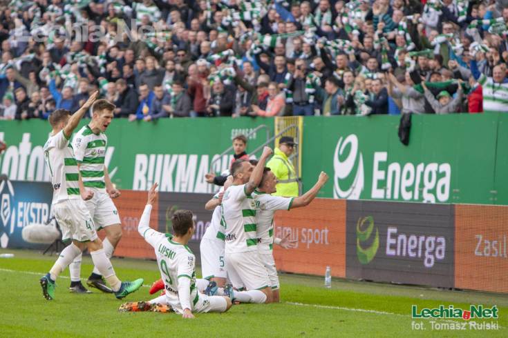 2018-04-07_lechia_-arka_30_kol-4368_20180408_1594359716