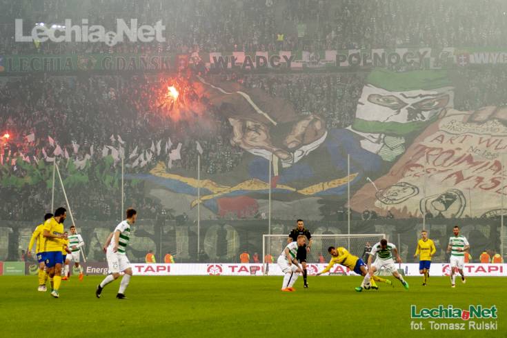 2018-04-07_lechia_-arka_30_kol-4544_20180408_1070622618