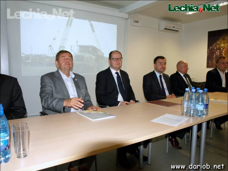 db17_20140629_1622618211