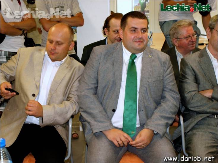 db17_20140629_1888297966