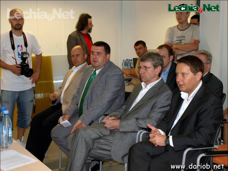 db17_20140629_2091627851